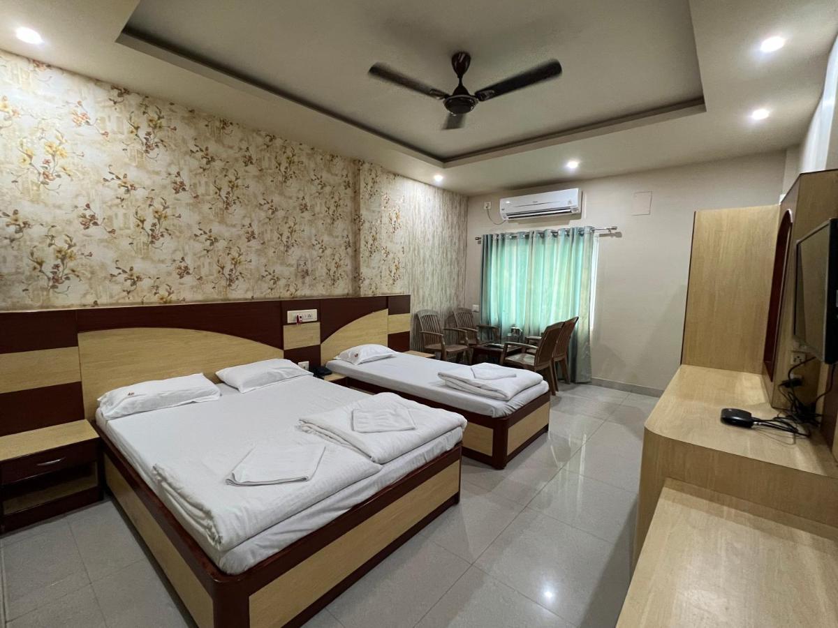 Hotel Lee Garden Near To Blue Flag Beach 500 Mtrs Puri Luaran gambar
