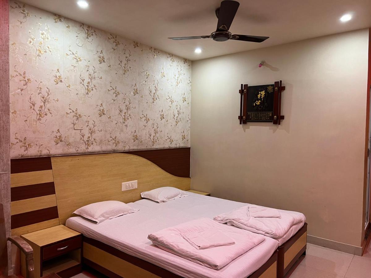 Hotel Lee Garden Near To Blue Flag Beach 500 Mtrs Puri Luaran gambar