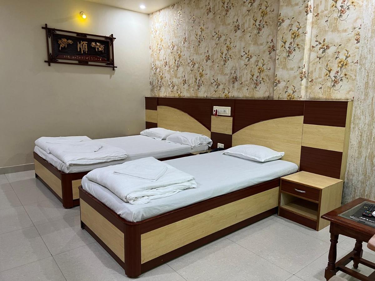 Hotel Lee Garden Near To Blue Flag Beach 500 Mtrs Puri Luaran gambar