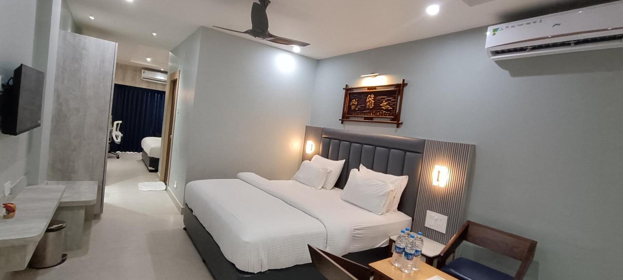 Hotel Lee Garden Near To Blue Flag Beach 500 Mtrs Puri Luaran gambar