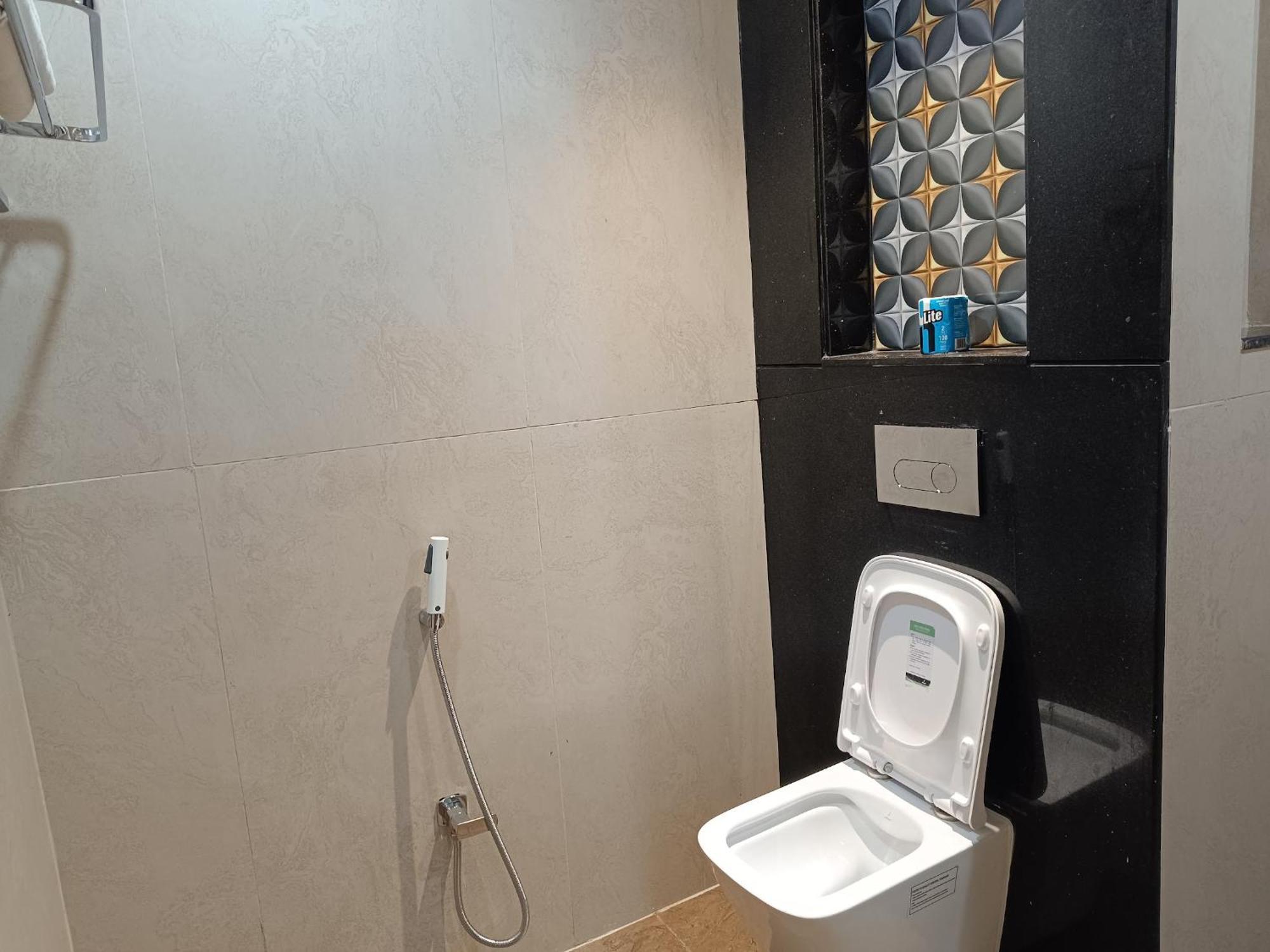 Hotel Lee Garden Near To Blue Flag Beach 500 Mtrs Puri Luaran gambar